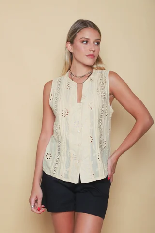 Blusa KANI Broderie GUK70212 - Vista 4