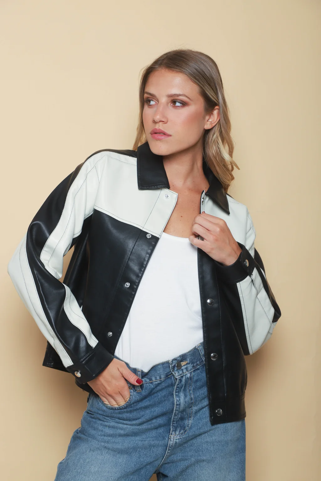 Campera California Black Ecocuero Combinada GUK2042