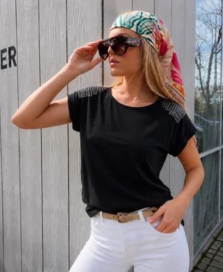 Remera ALYSSA Viscosa Lycra con Tachas - Vista 4