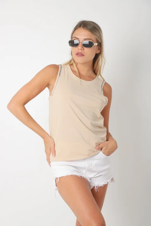 Musculosa DARE Morley Bombe c/ Tachas