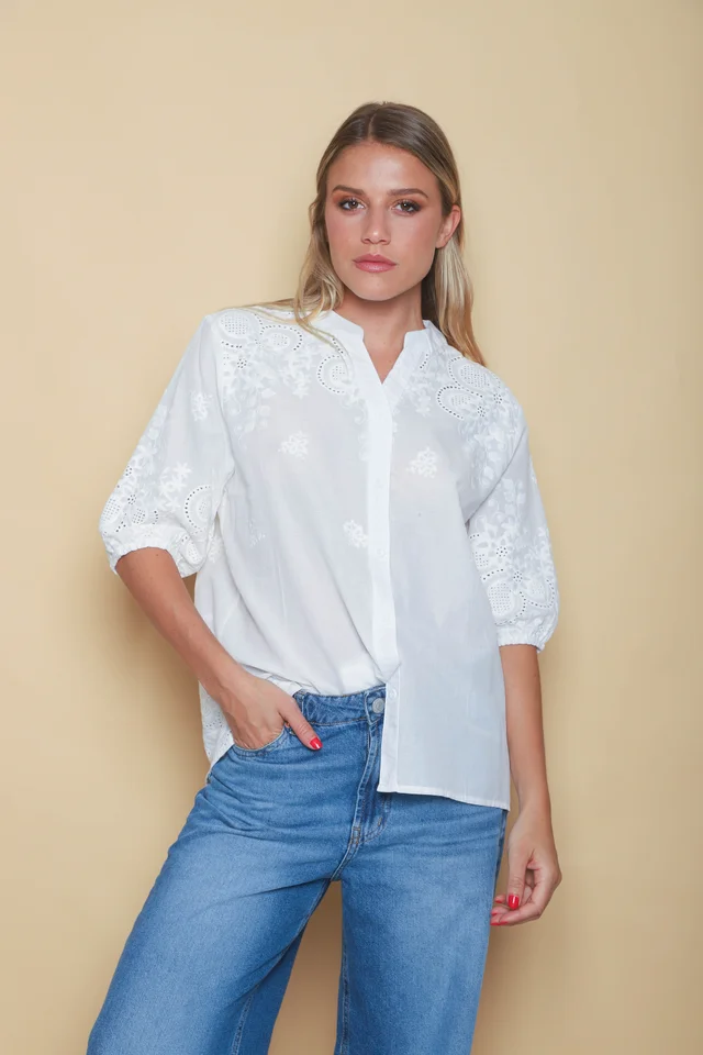 Blusa MAURA Broderie Bordada c/ Puño y Manga 3/4 GU0335