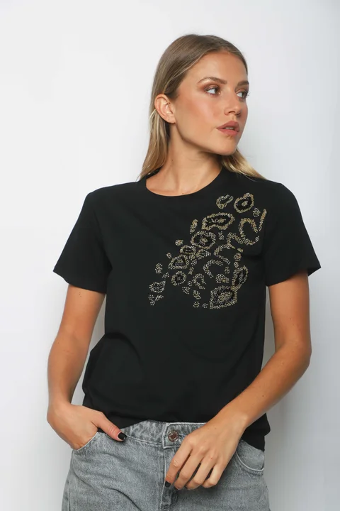 Remera BATUR C/Canutillos y Piedras GU5210