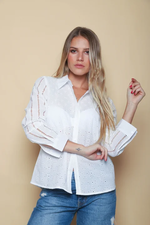 Camisa MERIDA Broderie Mangas Caladas GUK4108