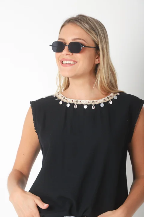 Músculosa KIER Lino c/aplique GUK70118