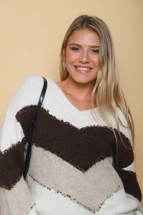 Sweater DARLING Bordado Tricolor GU250642