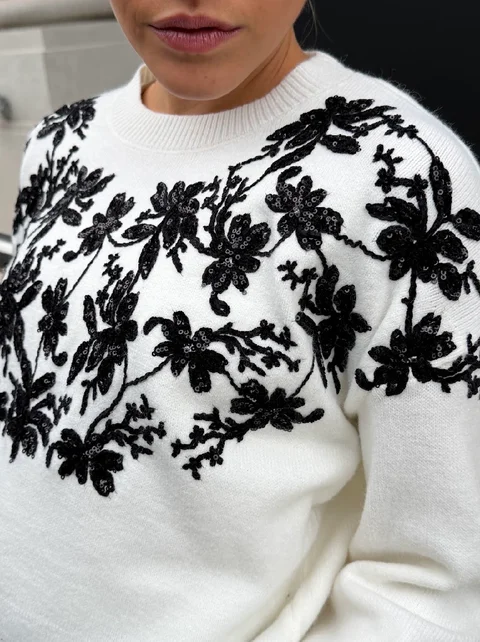 Sweater WONDER Bordado GU405831