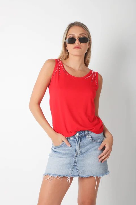 Musculosa  FIORE Creppe c/ Tachas