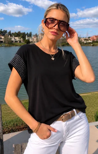 Remera KILIM de Modal Viscosa c/ Tachas en Mangas - Vista 5