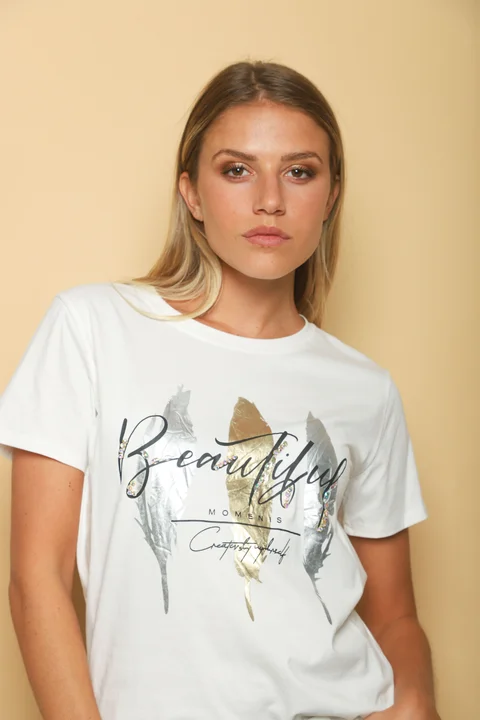 Remera BEAUTIFUL PLUMAS c/ Piedras GUJ5223