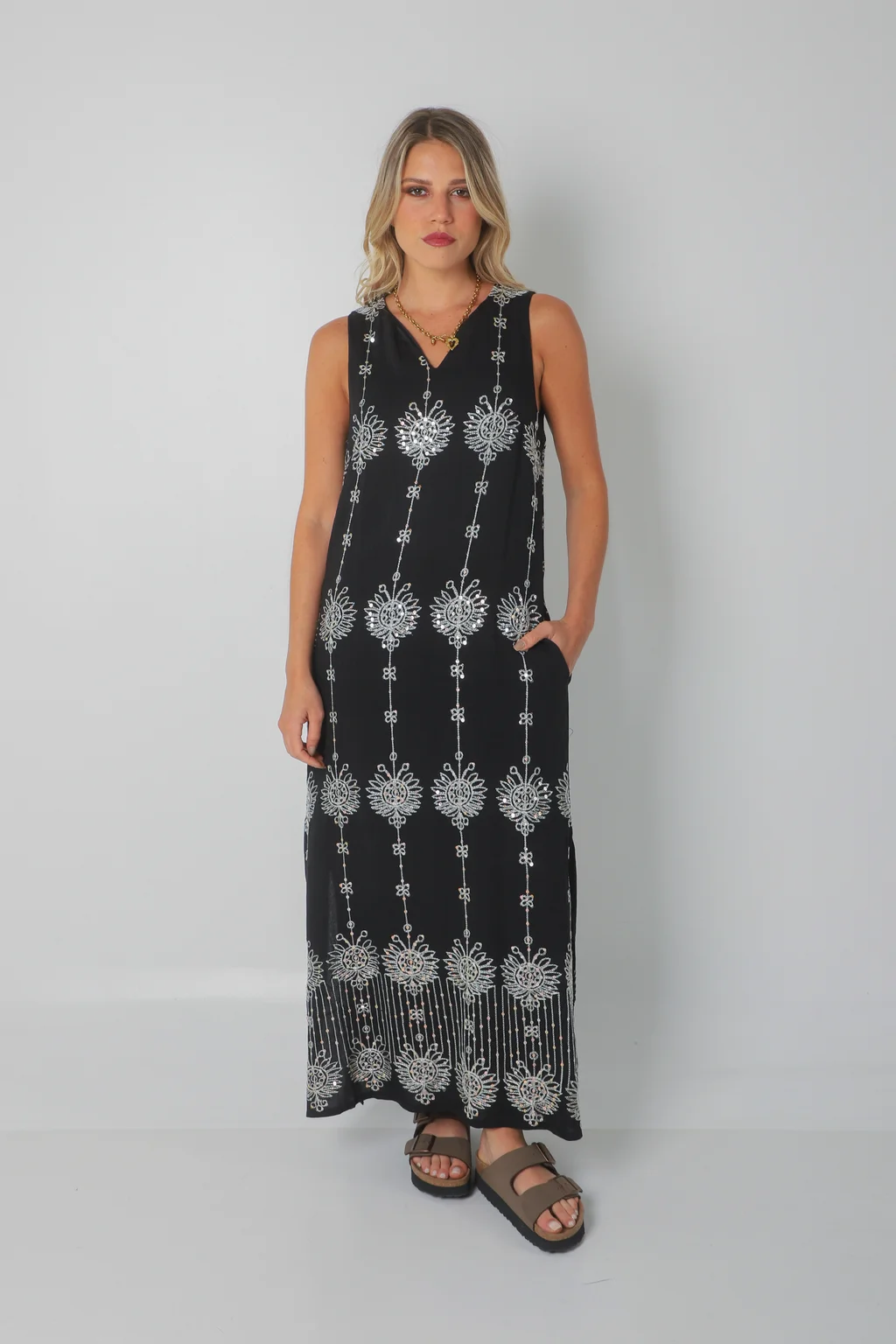 Vestido ZAFIRO de Lino c/Lentejuelas Hojas y Bolsillos GU250107