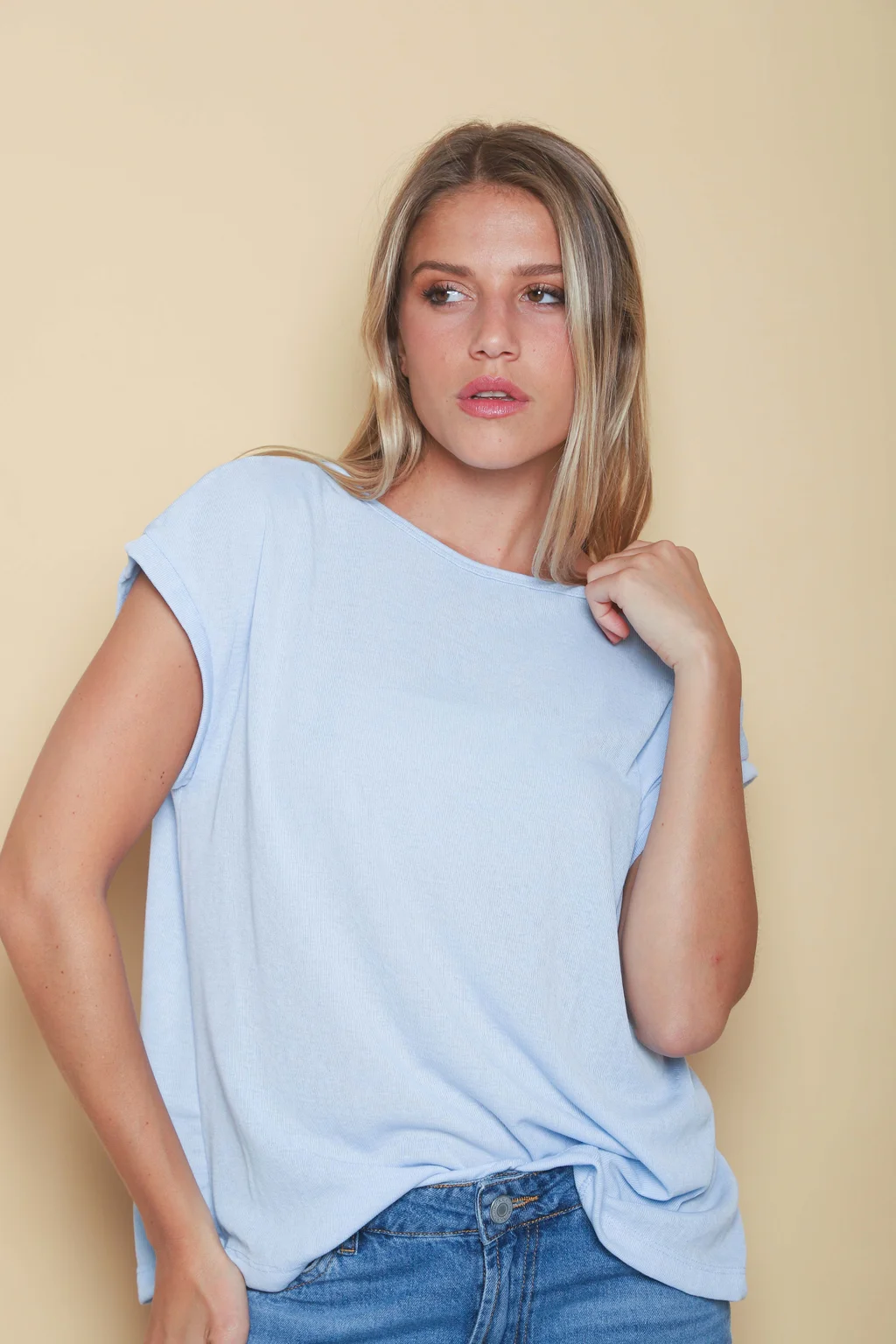Remera Dana Hilo Flame con Lurex