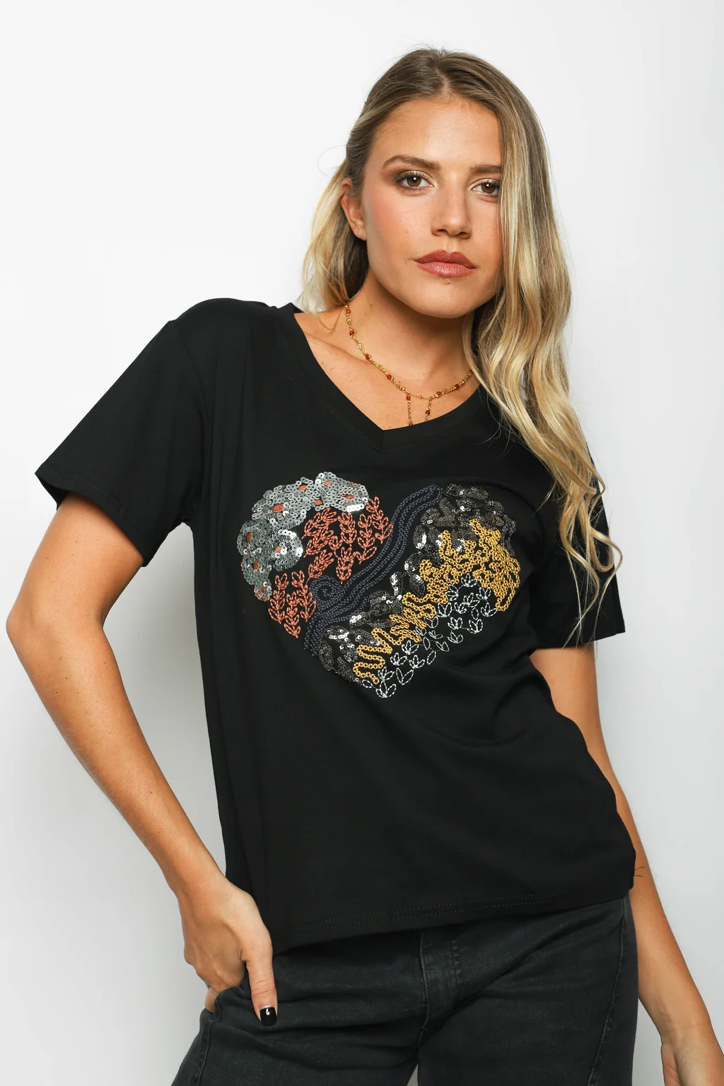Remera LOVE YOU CORAZON Lentejuelas GUJ5211