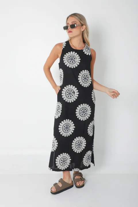 Vestido CIRUS Lino Bordado c/ Bolsillos GU250109