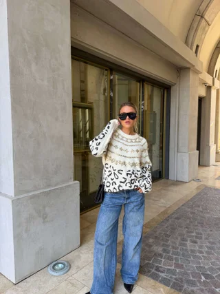 Sweater LIPTON bordado C/ lentejuelas GU251660 - Vista 4