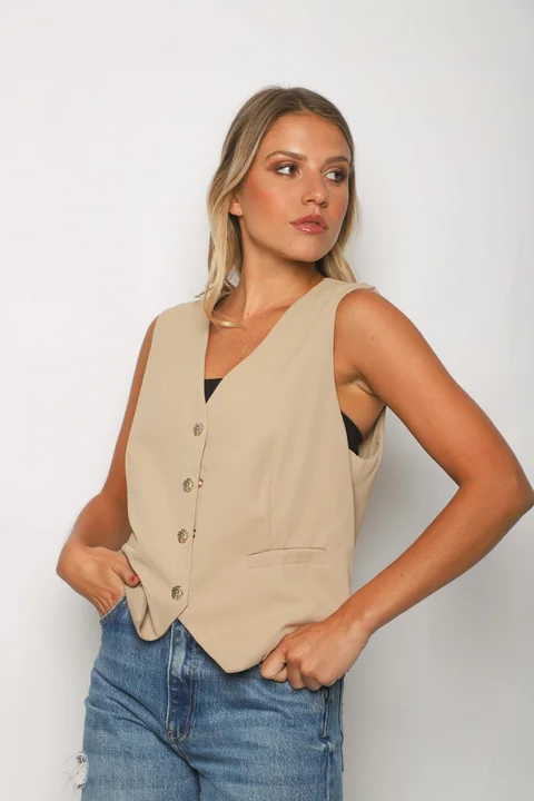 Chaleco ZIZI Sastrero con Botones Brillo GUP33023