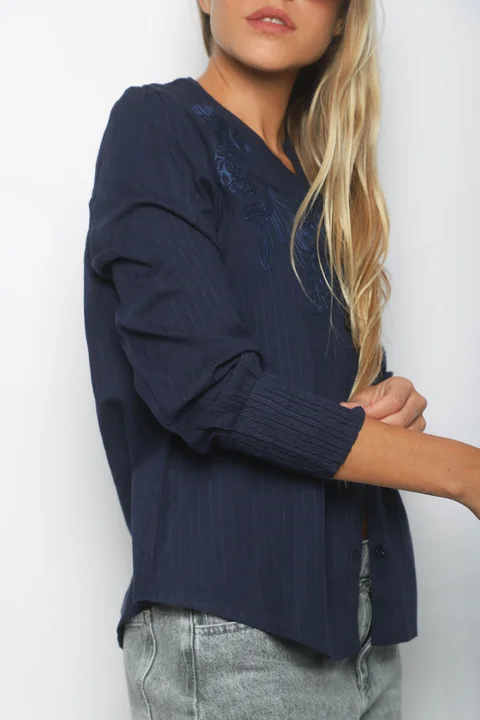 Camisa TOLEDO BORDADA GU61