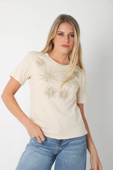 Remera SOL BRILLOS en FLAME c/ mini lentejuelas GUK70167