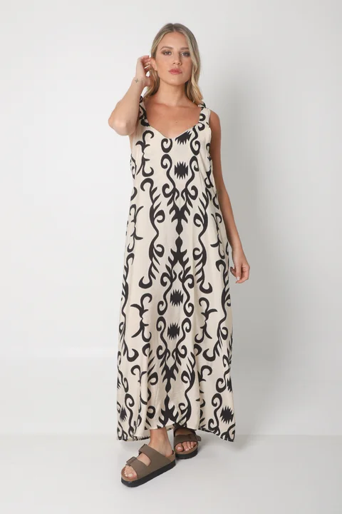 Vestido NISSI BULGARO AMPLIO de creppe c/ Tiras y Bolsillos