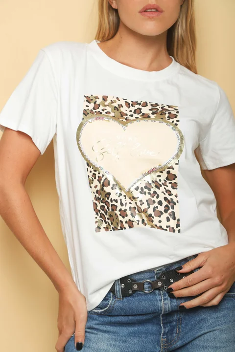Remera SELF LOVE PRINT C/ Piedras GUJ5221
