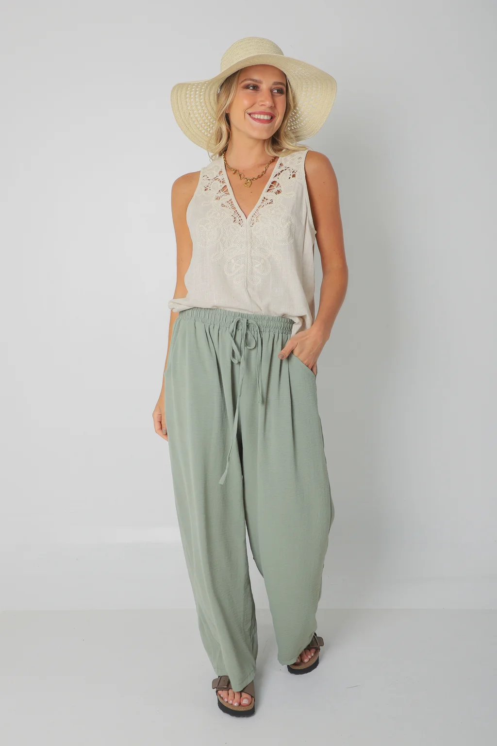 Pantalón OCEAN de CEY con Tiras y Bolsillos GU0331