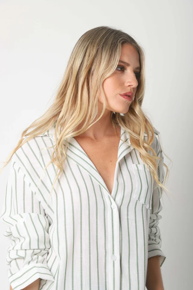 Camisa Emili Lino Larga Rayada con Bolsillo