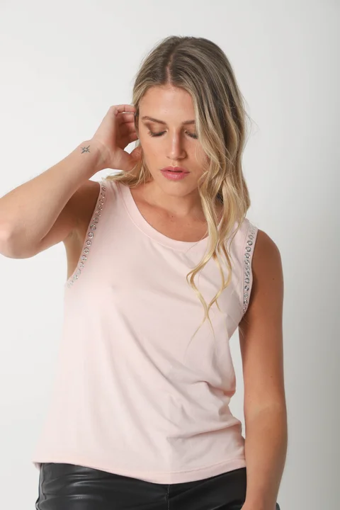 Musculosa Mile Creppe c/ Tachas