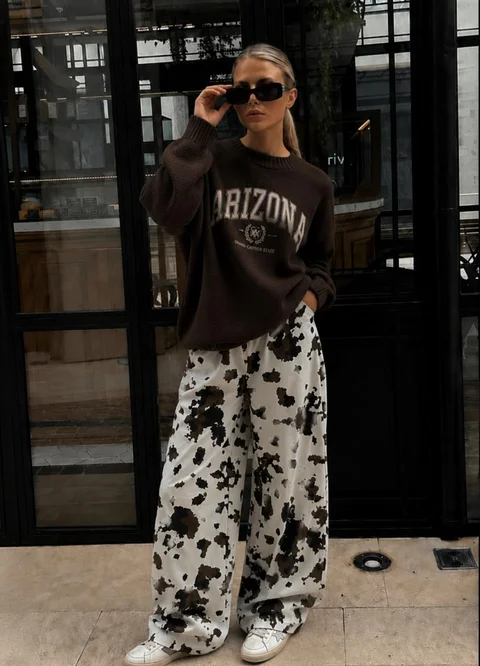 Pantalon Vaca Ancho de Gabardina con Bolsillos