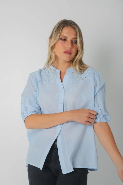 Blusa MAURA Broderie Bordada c/ Puño y Manga 3/4 GU0335