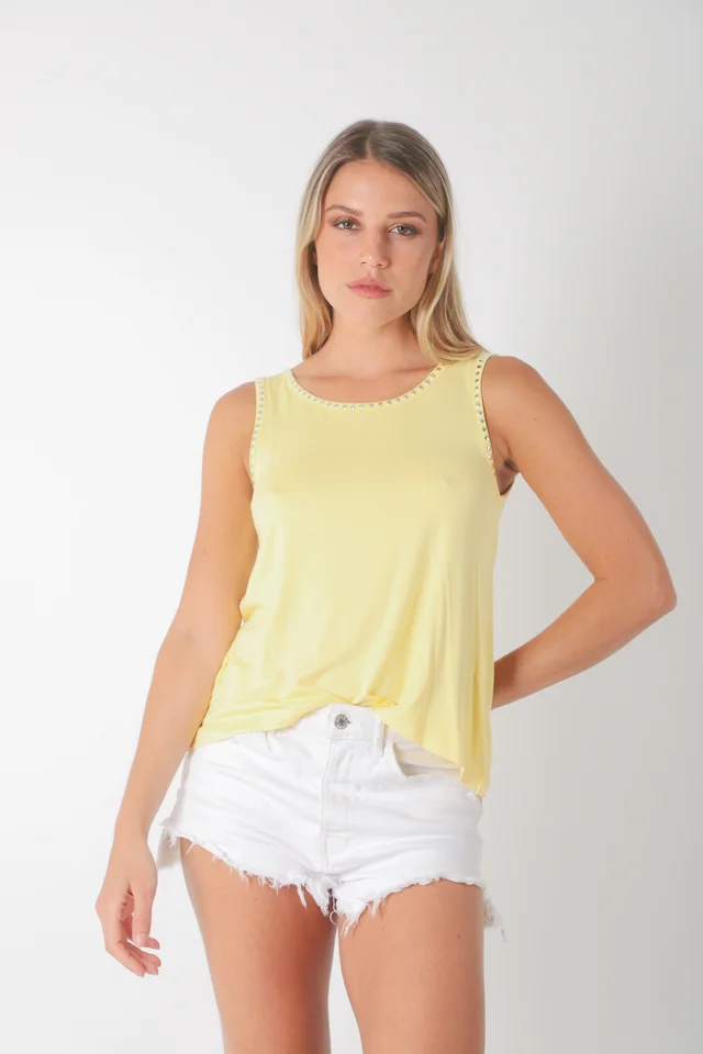 Musculosa POSITANO Modal c/ Tachas Redonda Pequeña