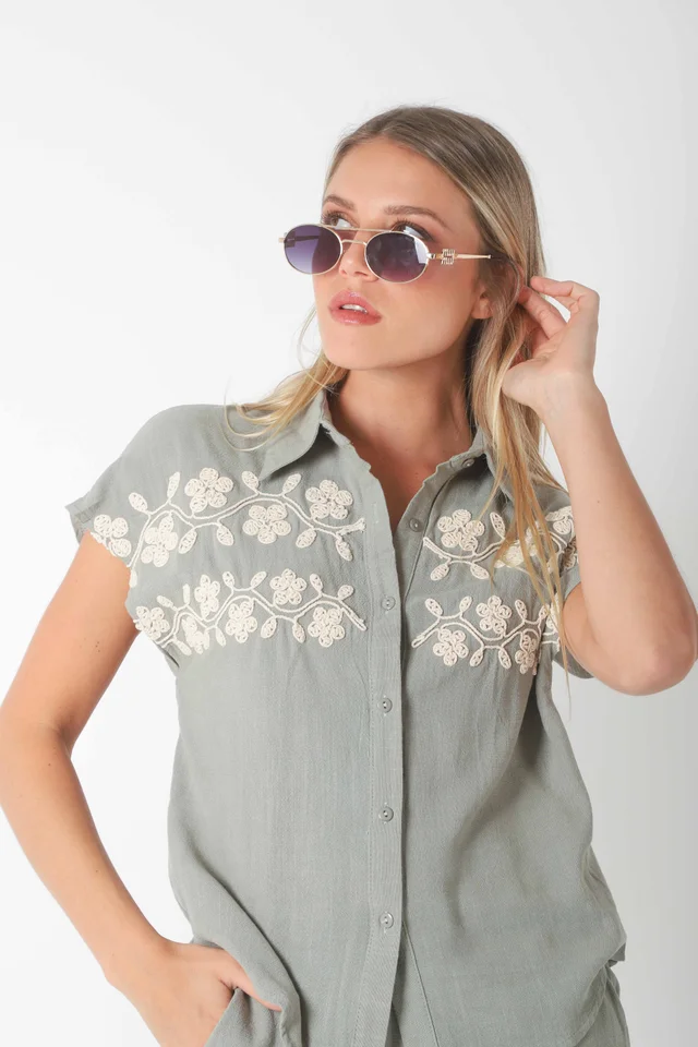 Conjunto GINEVA LINO C/Bordado GUK70152/70153