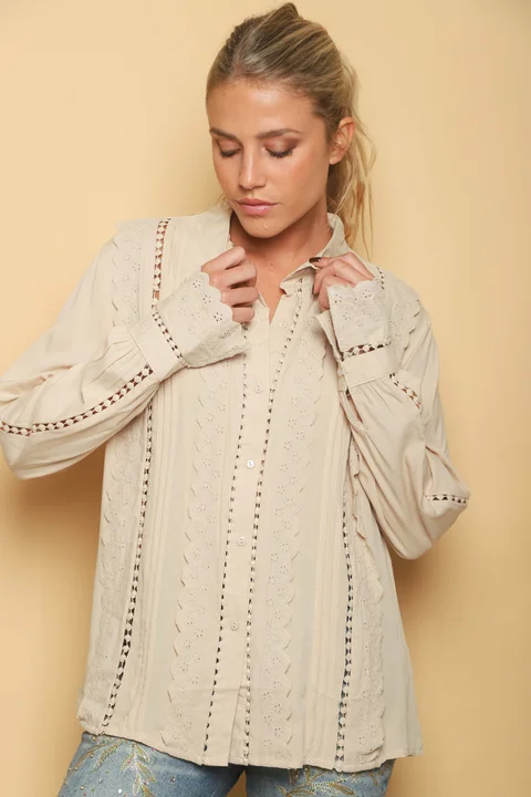 Camisa ABRIL Broderie c/volados GUK242