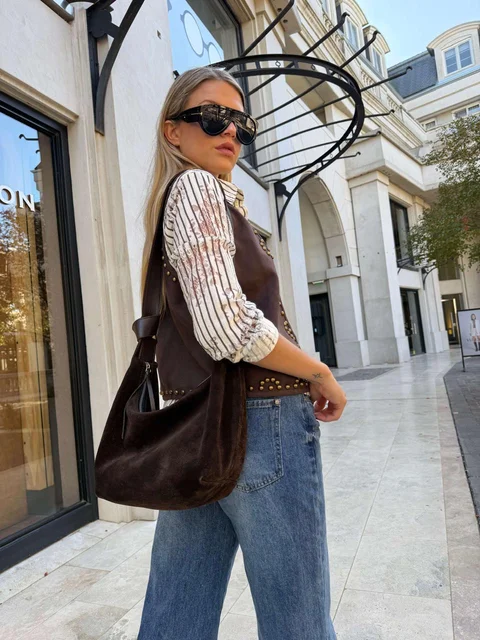 Chaleco RAWSON Gamuza Tachas GU70278