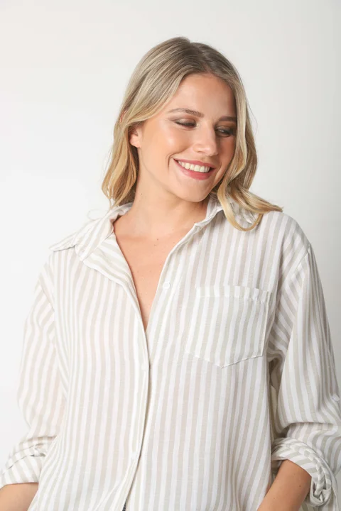 Camisa LOISA Lino Larga Raya ANCHA con Bolsillo