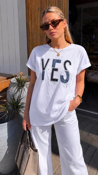 Remera Amplia Yes con Brillos GU87352 - Vista 3