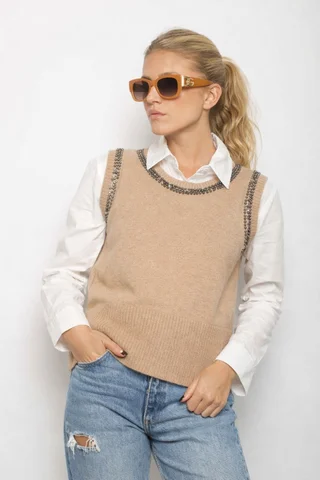 Chaleco ZELAND Lana c/ Apliques  - Vista 4