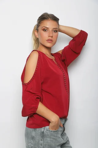 Blusa GAMBER SATEN C/ Hombro Descubierto y Tachas GU0341 - Vista 4