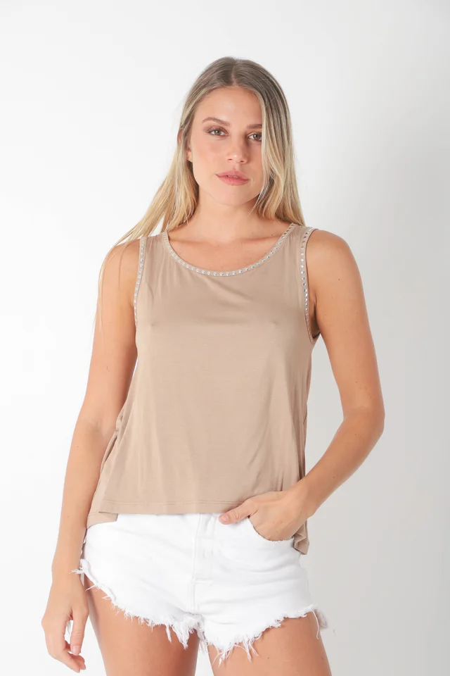 Musculosa POSITANO Modal c/ Tachas Redonda Pequeña