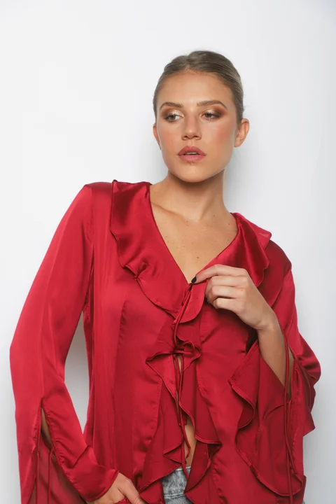 Blusa WENDY SATEN C/Volados GU0343