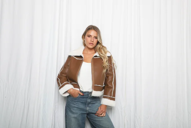 Gamulan MONTREAL con Piel GU72-1