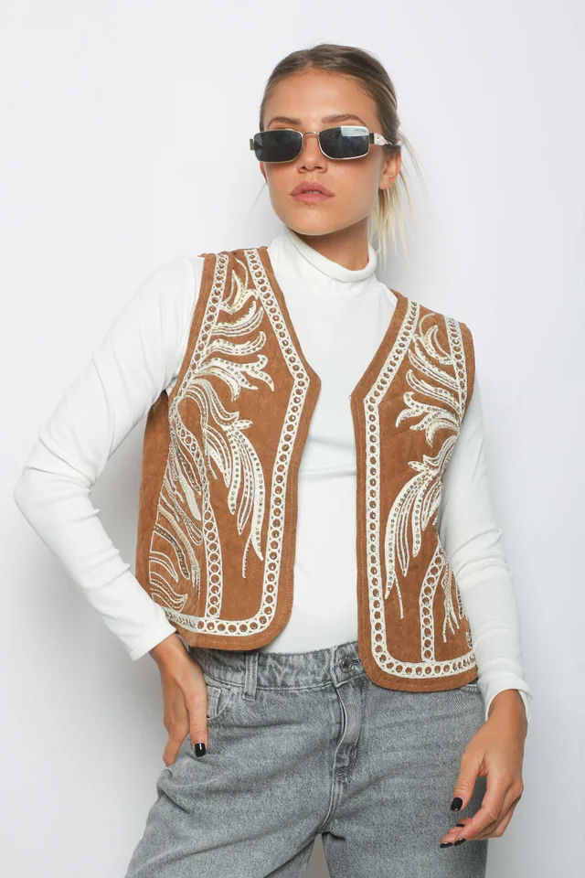 Chaleco VOULE Forrado Bordado con Piedras y Canutillos GU5939