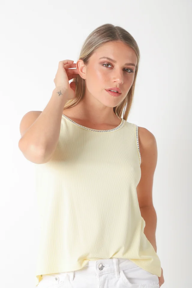 Musculosa  MORA  MORLEY C/ Tachas Cuadradas