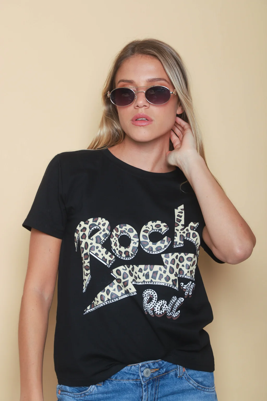 Remera ROCK AND ROLL PRINT c/ Piedras GU5085