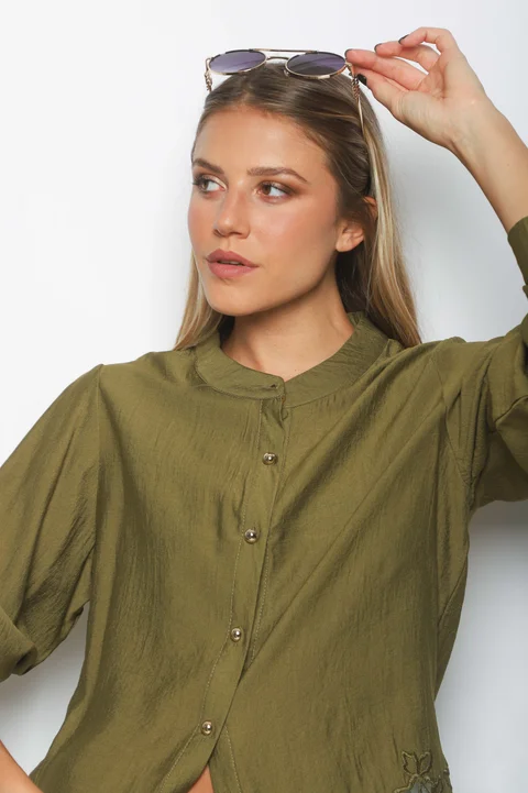 Camisa VINAR Cuello Mao Bordada con Tul GU0336