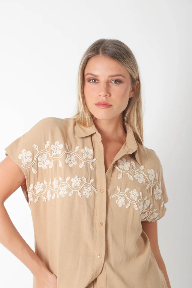 Conjunto GINEVA LINO C/Bordado GUK70152/70153