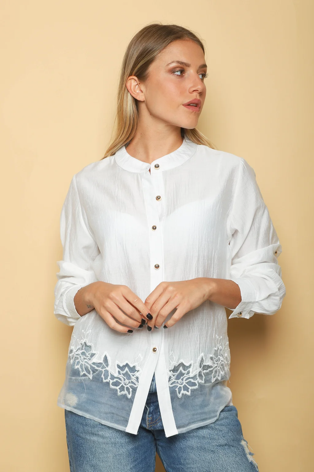 Camisa VINAR Cuello Mao Bordada con Tul GU0336