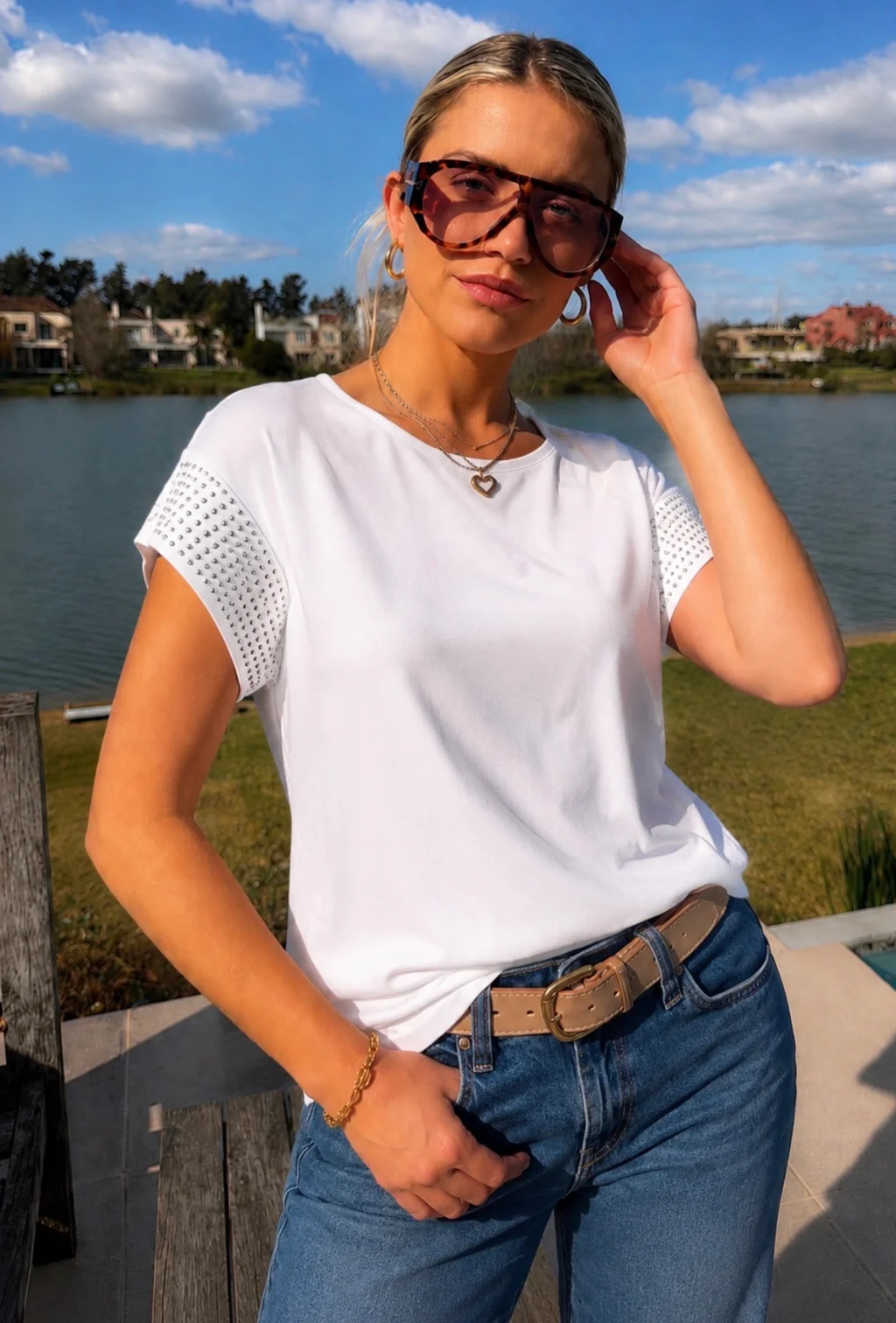 Remera KILIM de Modal Viscosa c/ Tachas en Mangas