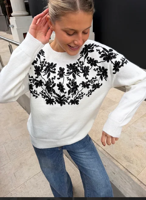 Sweater WONDER Bordado GU405831