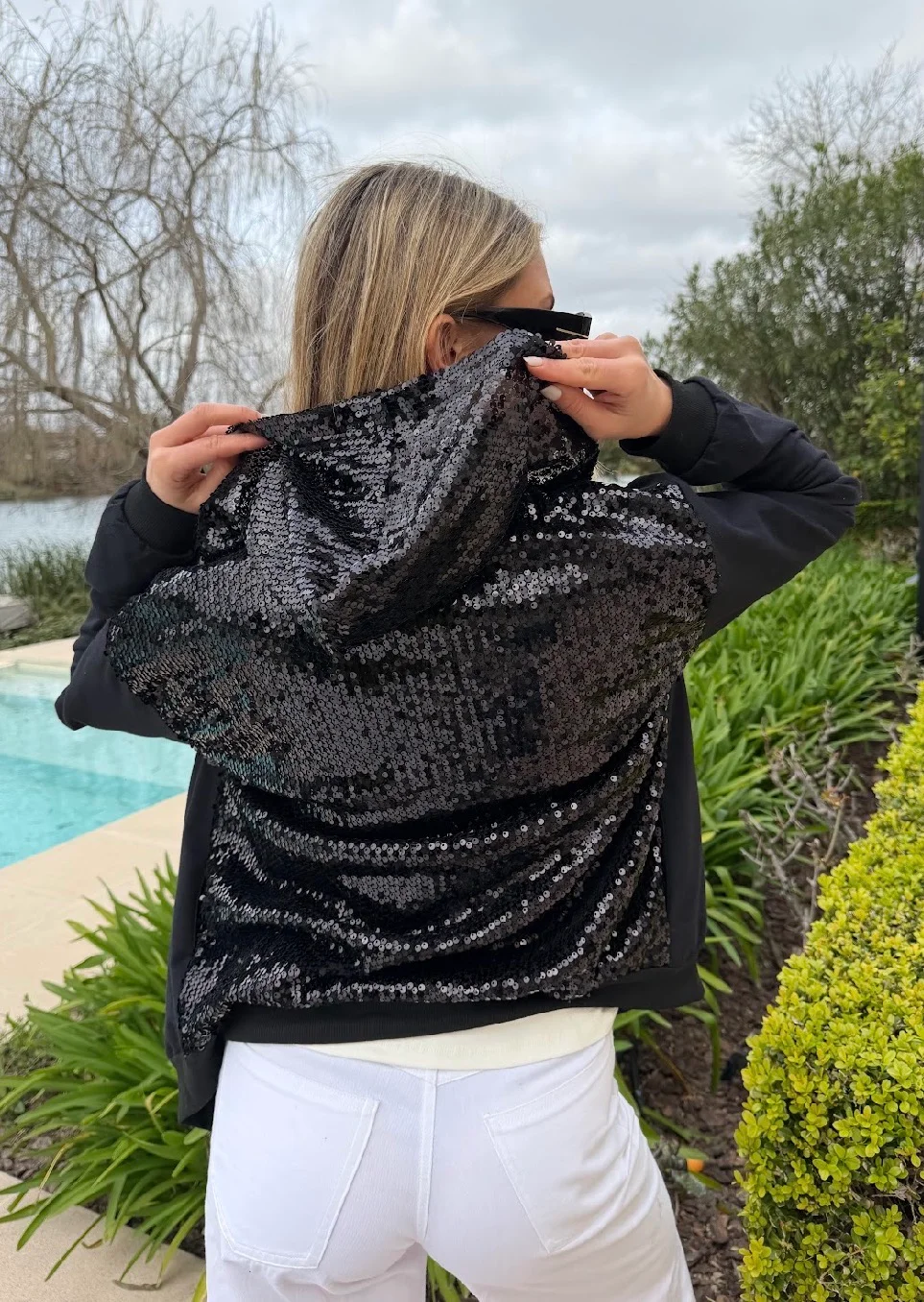 Campera  BRILLIANT con Lentejuelas GUK119