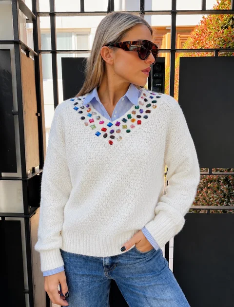 Sweater LUXE Escote V con Piedras de Colores GU81330