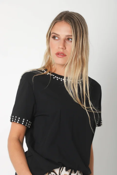 Remera NISEN c/ Piedras GU734